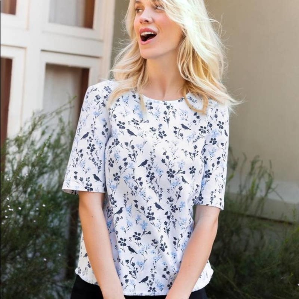 NWT Draper James Printed Denim Popover Top Bird